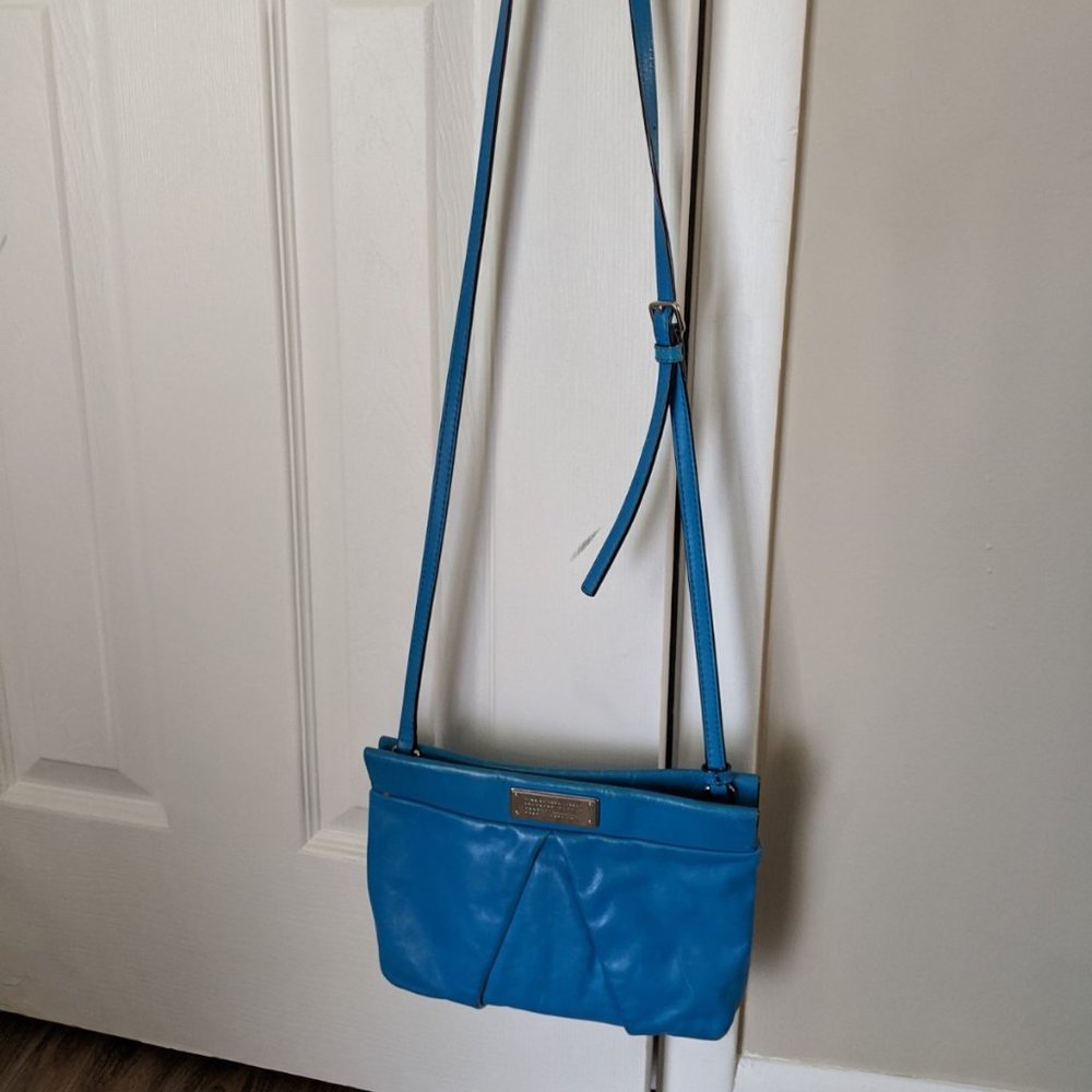 Marc Jacobs electric blue crossbody purse , used